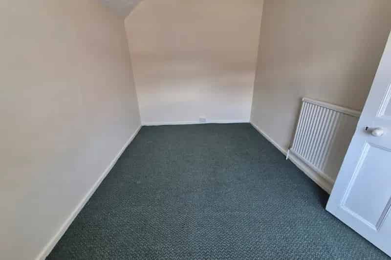 2 Bed Top Floor Maisonette Kings Lynn Town Centre Zero Deposit Guarantee