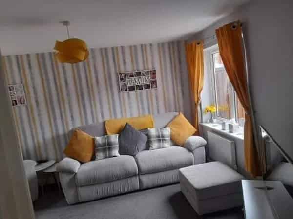 2 Bedroom House with Drive Tamworth Family Home New Build