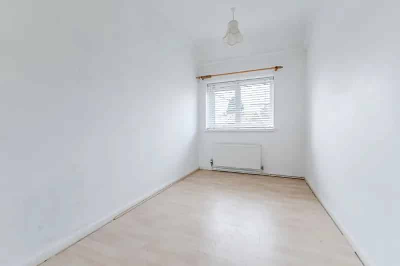 3 Bedroom Semi Detached House Rothwell First Time Buyer