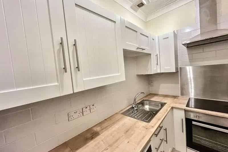 1 Bed Flat for Sale near Seafront with Parking