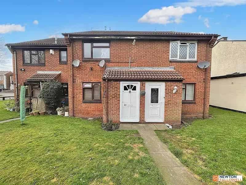 1 Bedroom Maisonette for Sale