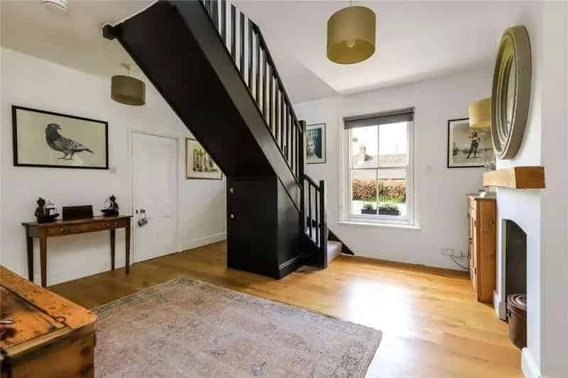 5 Bed House for Sale - Stunning Family Home