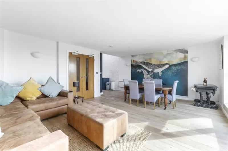 3 Bedroom Penthouse for Sale Harbourside