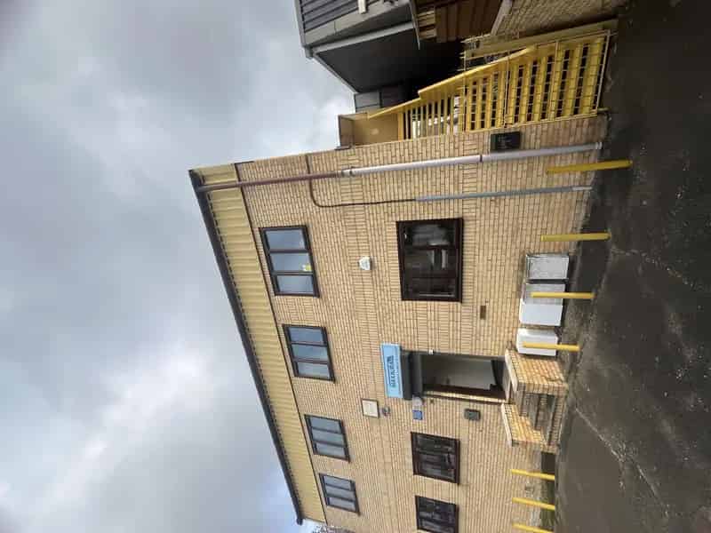 Refurbished Industrial Office Space 5 Parking Spaces High Wycombe