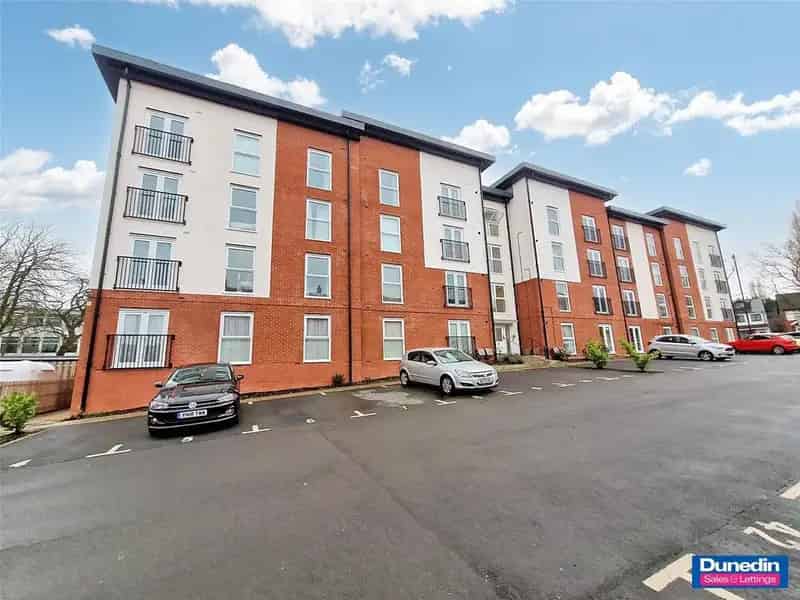 2 Bedroom Apartment for Sale