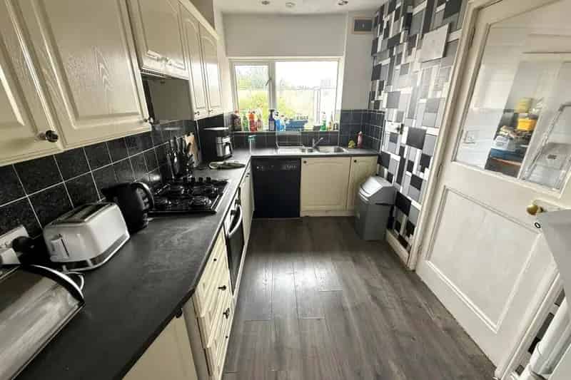 3 Bedroom Semi-Detached House Moreton