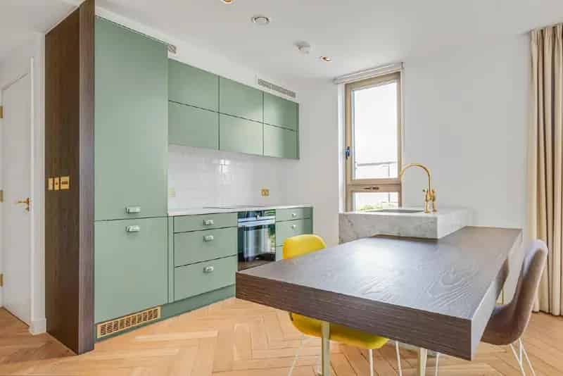One Double Bedroom Flat West Hampstead Modern Development Balcony