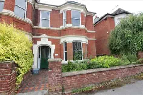 7 Bedroom House Southampton 80m² Students