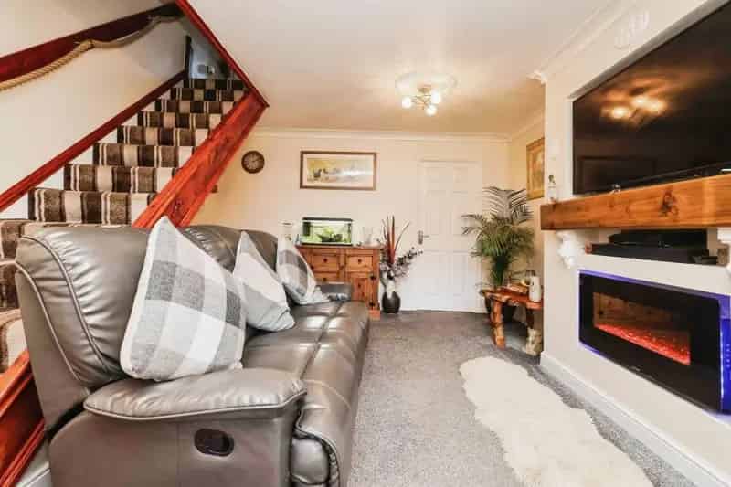 3 Bedroom House Near Amenities