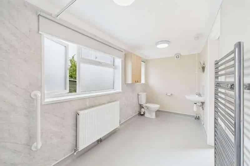 2 Bed House for Sale Near A11 A134