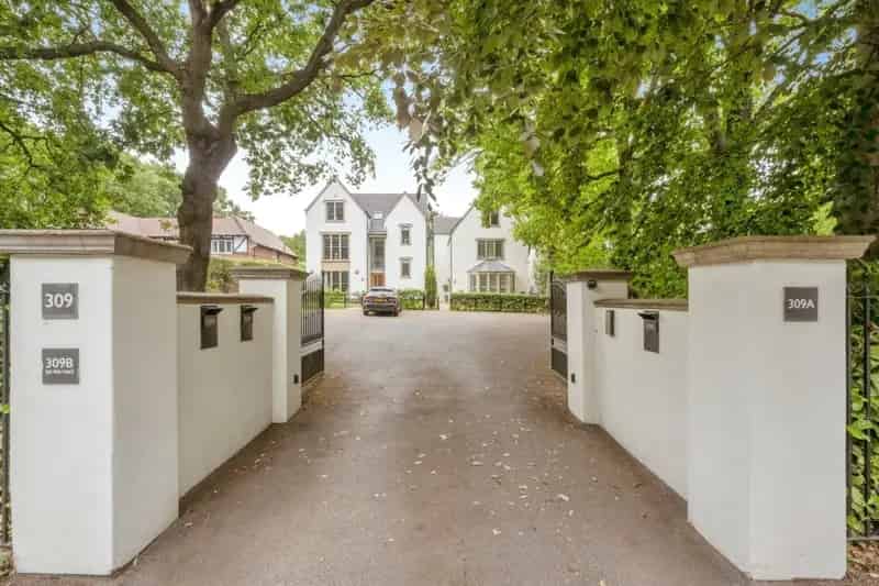 House For Sale , Doncaster, England