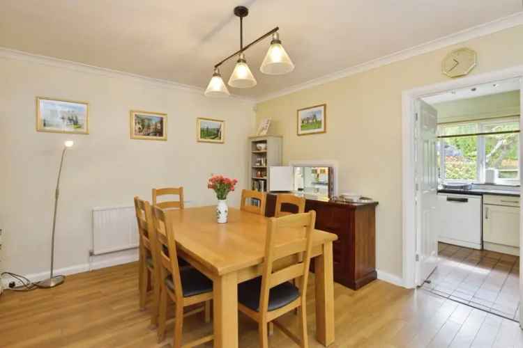 Four Bedroom Detached House Great Linford Milton Keynes