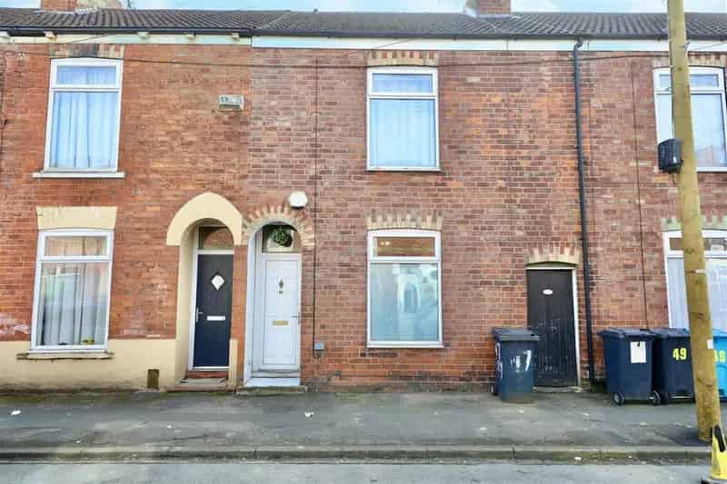2 Bedroom Terraced House for Sale in Hull Avenues