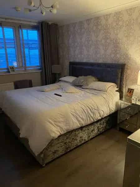 Spacious Flat New Kitchen Bathroom Great Storage Family Friendly