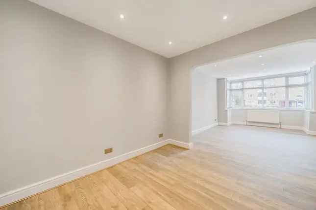 4 Bedroom Detached House to Rent Atkins Road London SW12