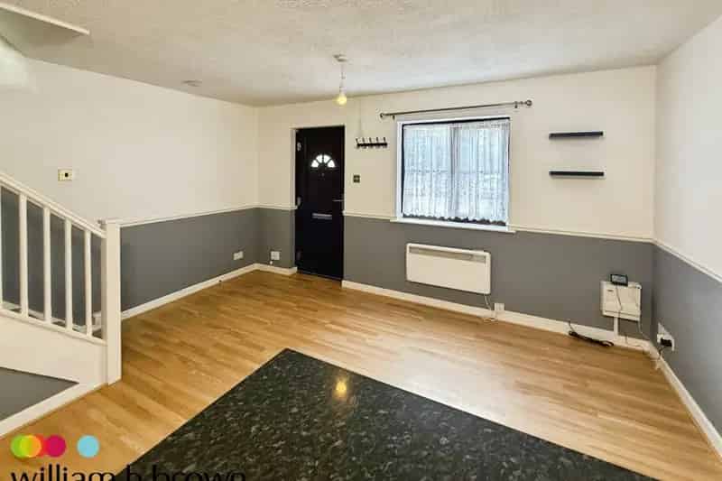 One Bedroom Terraced House in Aveley Village - Zero Deposit Available