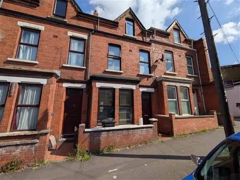 3 Bed Mid Terrace House Lisburn Road