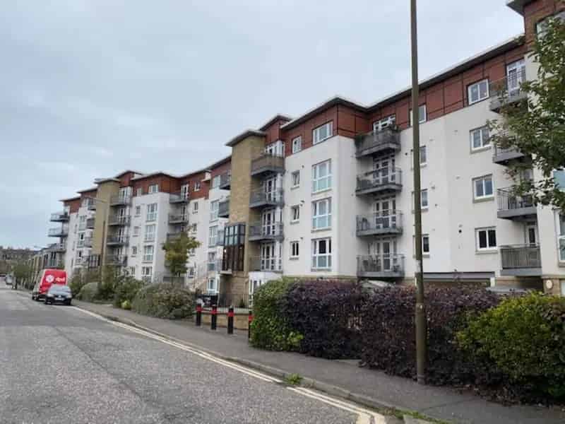 2 Bedroom Flat to Rent