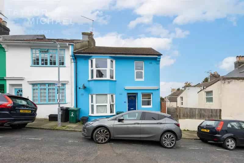 6 Bedroom End Terrace House HMO Investment Family Home