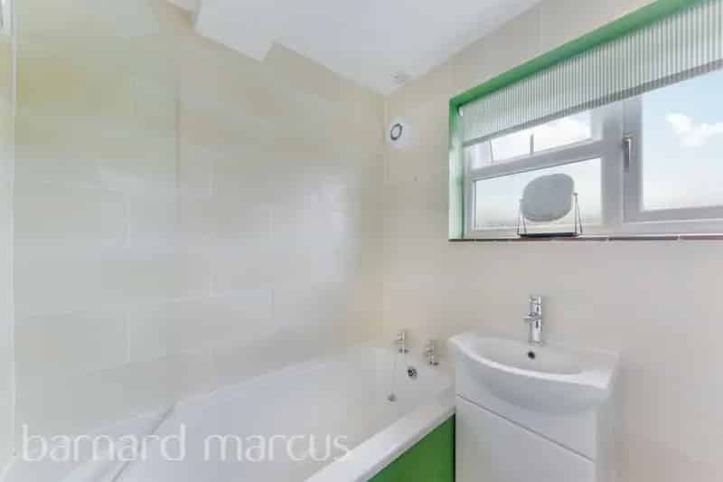 Refurbished Freehold House near Tooting Common