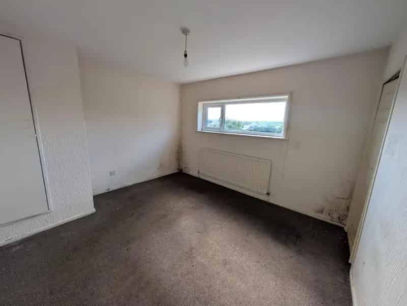 2 Bed House for Sale - Ideal Investment & First Home