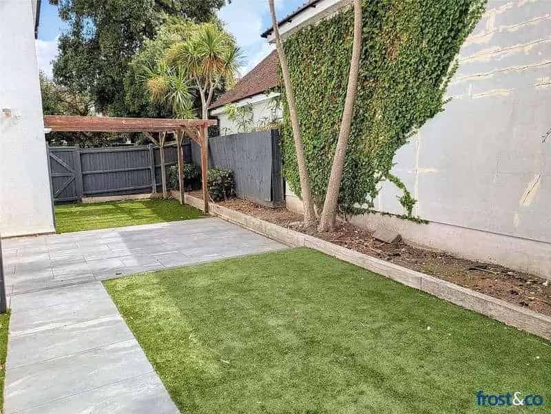 4 Bed House for Sale Stunning Water Views Double Garage
