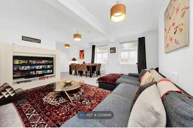 Flat to rent in South Kensington, London SW5