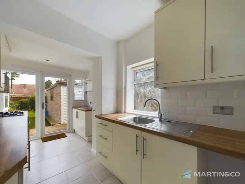 3 Bedroom House To Rent