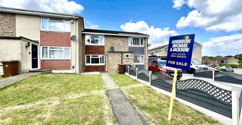 2 bedroom house for sale
