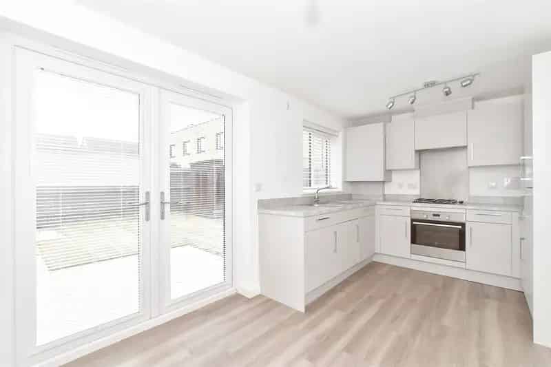 3 Bedroom Semi-Detached House for Sale Hampton Park Development