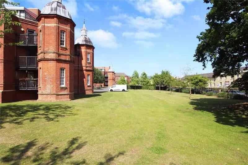 1 Bed Flat for Sale in Norwichs Historic Hospital