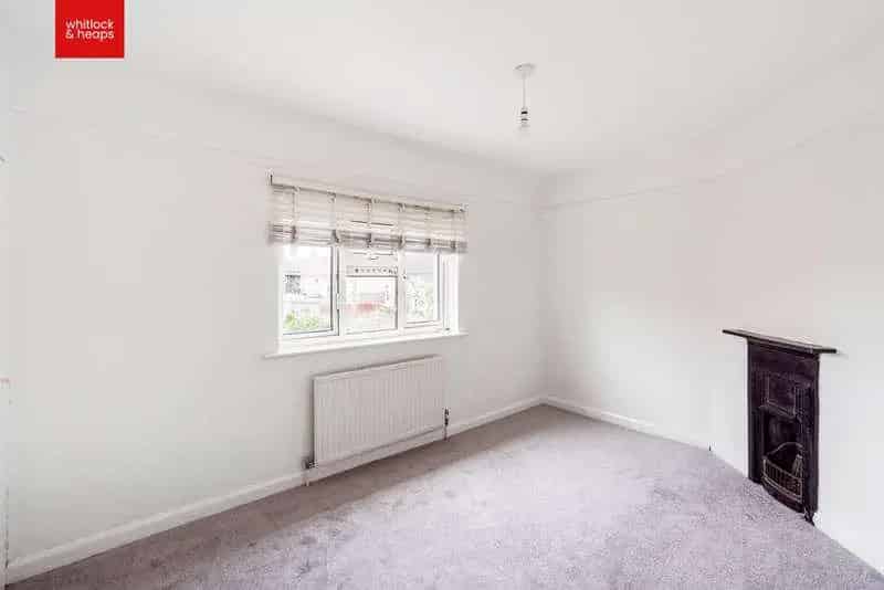 2 Bed Terrace House For Sale No Onward Chain