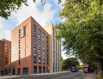 1 Room Flat 18m² Southampton En-Suite Communal Kitchen