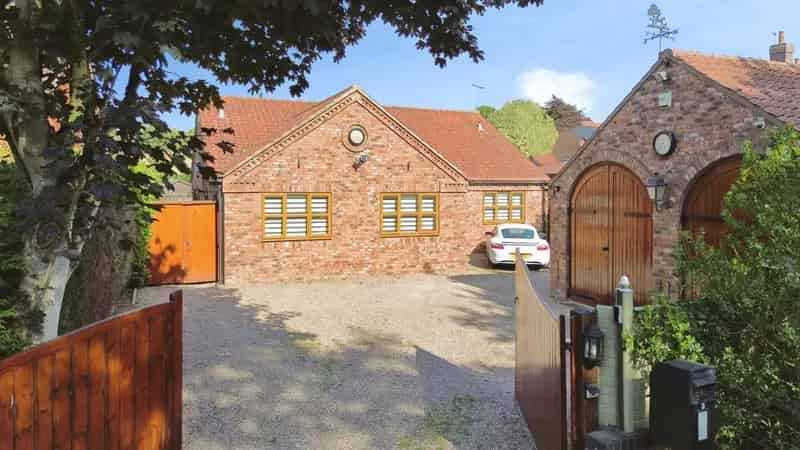 Detached Bungalow for sale with 4 bedrooms, Holly Cottage, Main Street