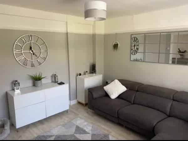 2 Bedroom House Near Hammersmith Bridge London