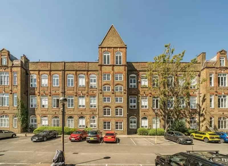 Flat For Sale , London, England