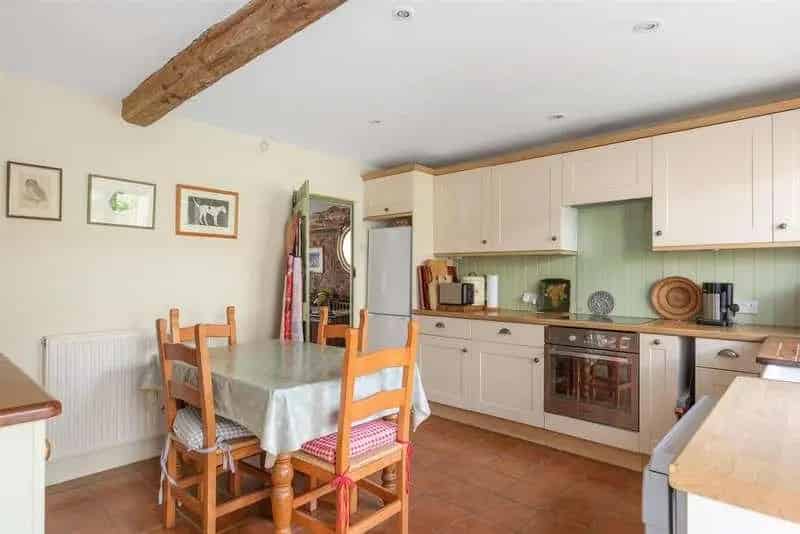 4 Bed Detached House for Sale in Tincleton