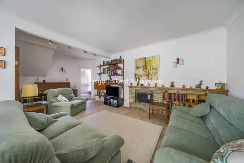 4 Bedroom Detached Family Home For Sale