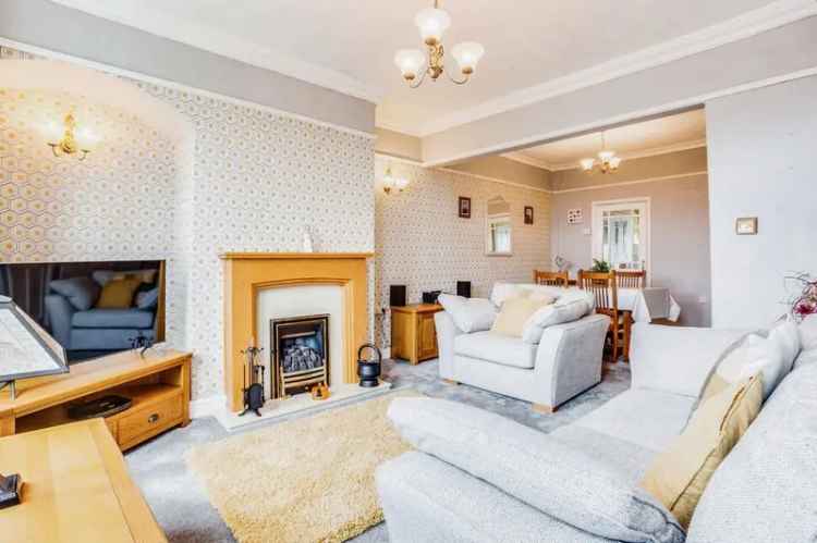 1 Bedroom Mid Terrace House for Sale Stanley Wakefield