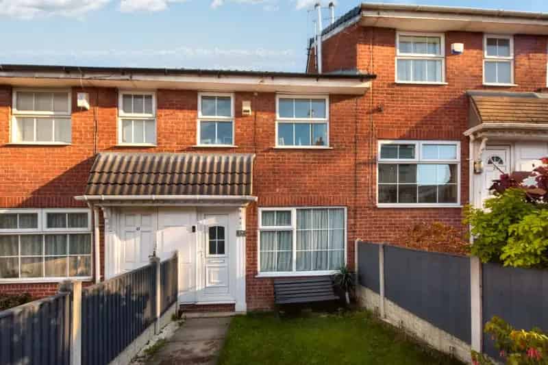 House For Sale , Leeds, England