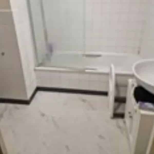Modern 1-Bed Apartment near Aldgate East Central London