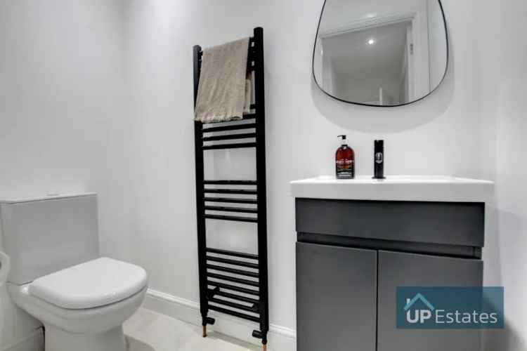 2 Bedroom End of Terrace House to Rent