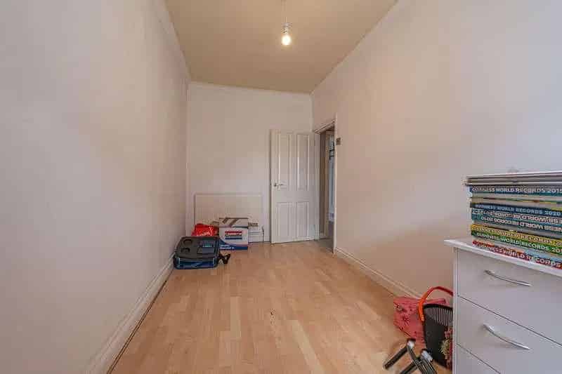 3 Bed End Terrace House for Sale