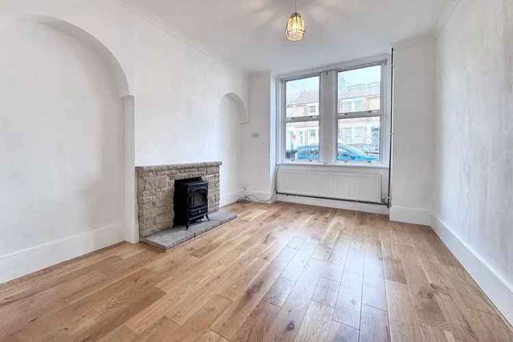 2 Bedroom Terraced House for Sale in Brighton Hove