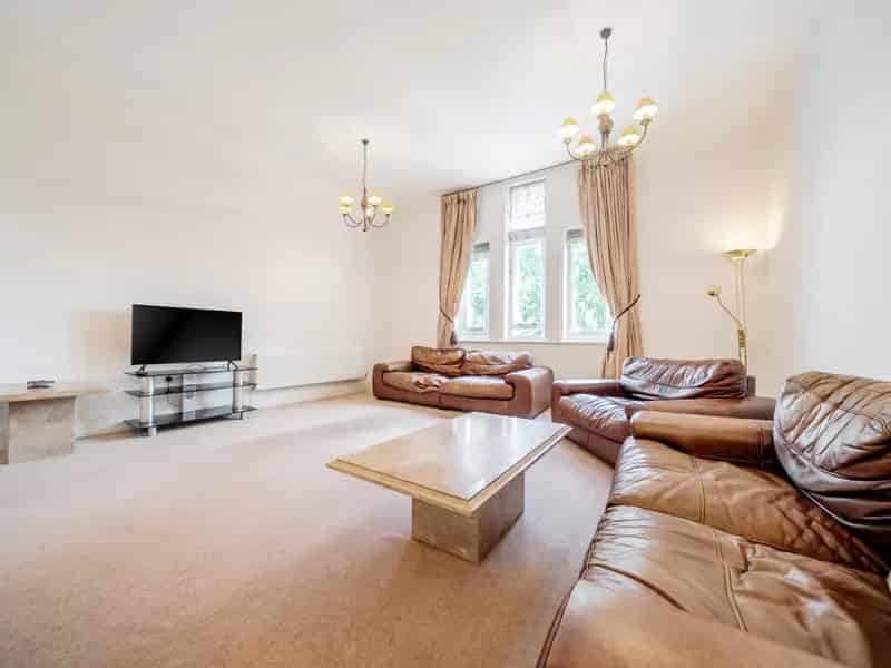 Flat For Sale , Wakefield, England