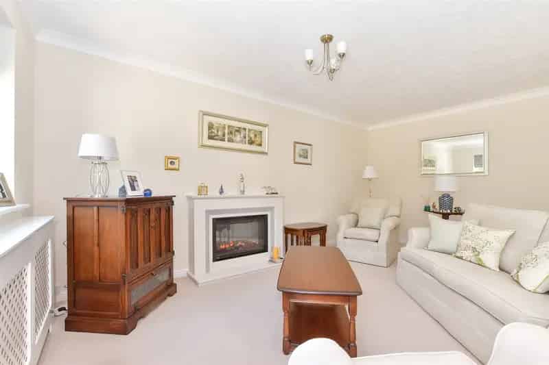 4 Bedroom Detached House for Sale in Northiam