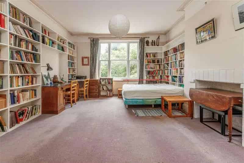 2 Bed Flat for Sale Belsize Park Spacious Victorian Apartment Chain Free