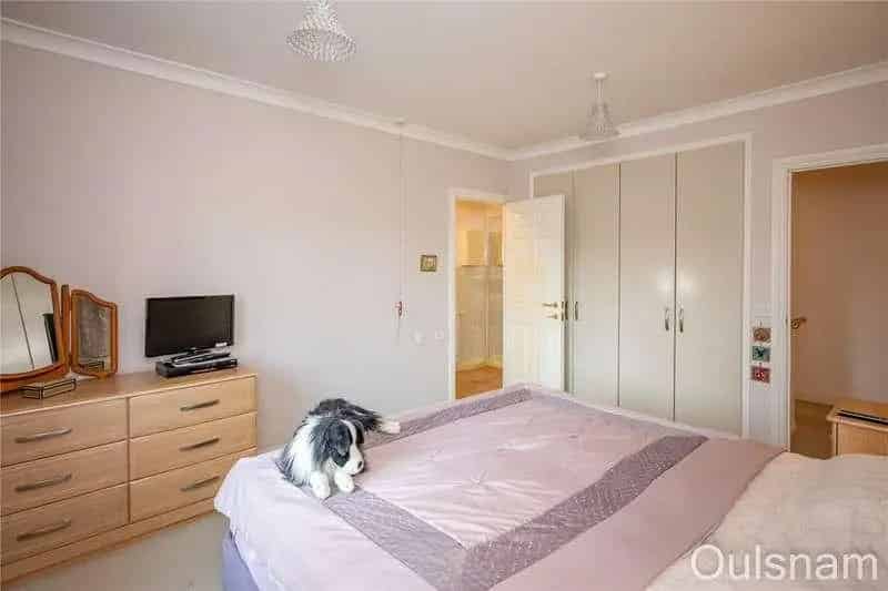 2 Bed Assisted Living Apartment for Sale