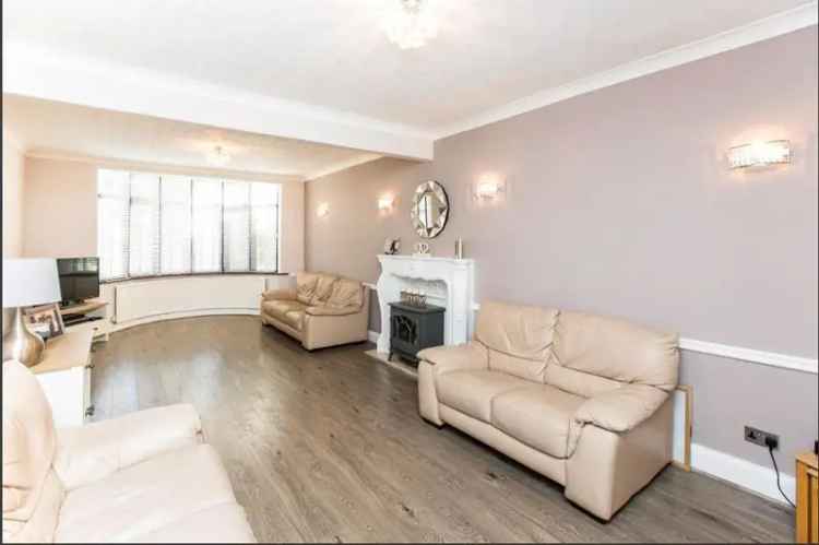 4 Bedroom House for Rent Leftley Estate