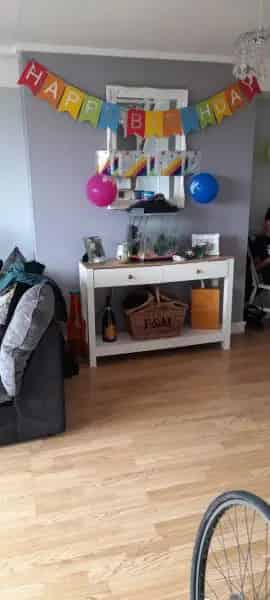 2 Double Bed Split Level Maisonette Hanworth Hampton